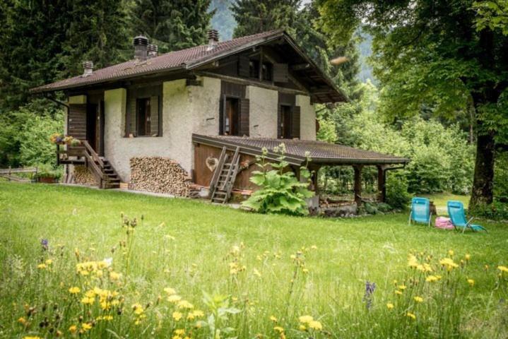 Chalet Silenthia Villa Lenzumo di Concei Екстериор снимка
